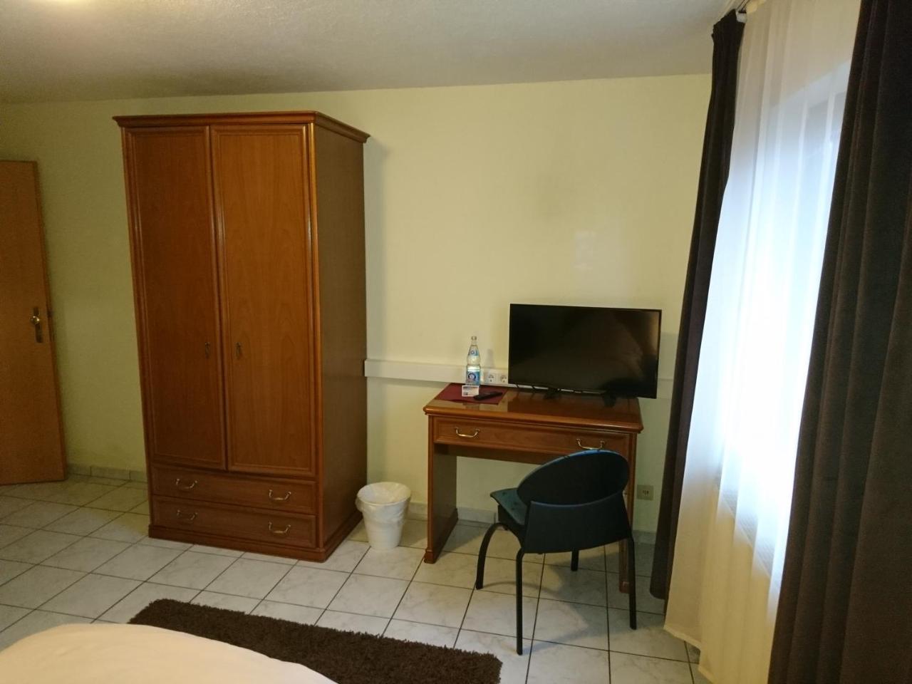 Euro-Hotel Saarbrücken Kültér fotó